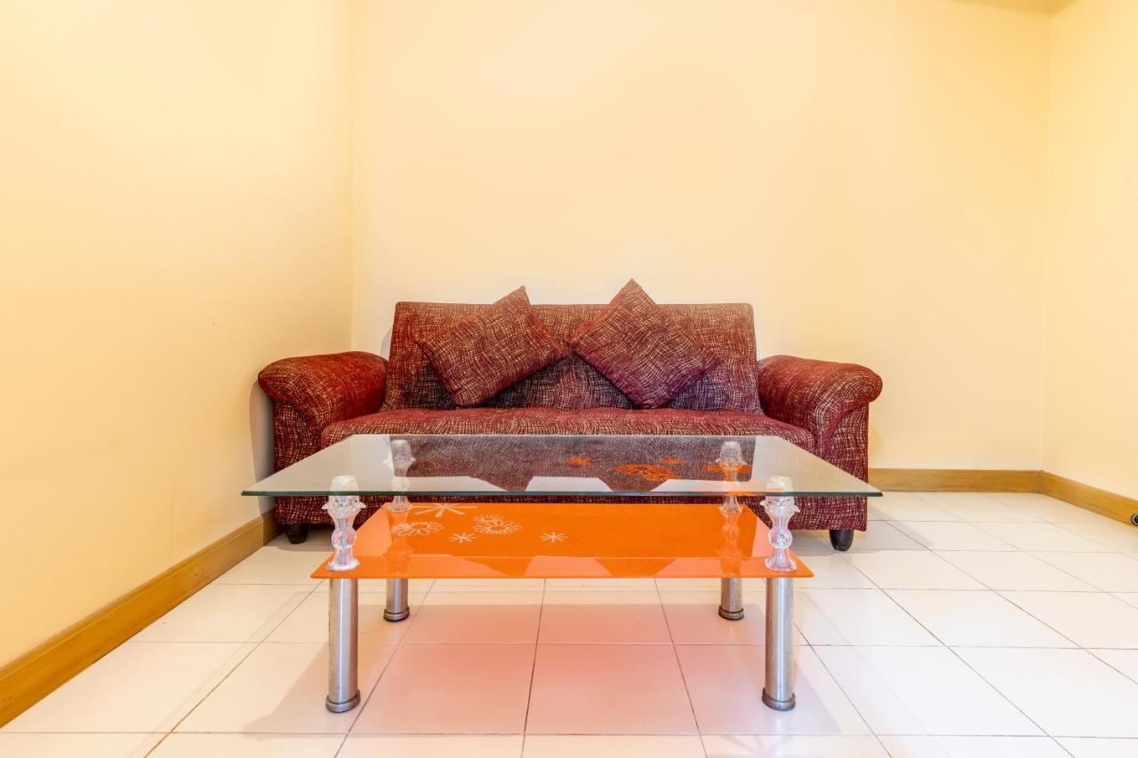 Eastiny Plaza Hotel Патая Екстериор снимка
